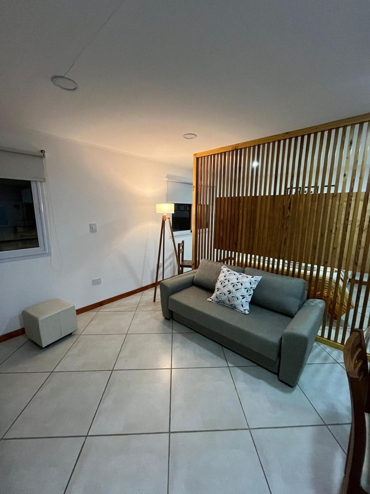 Departamento Centrico 2A - Valor en Dolares!!!