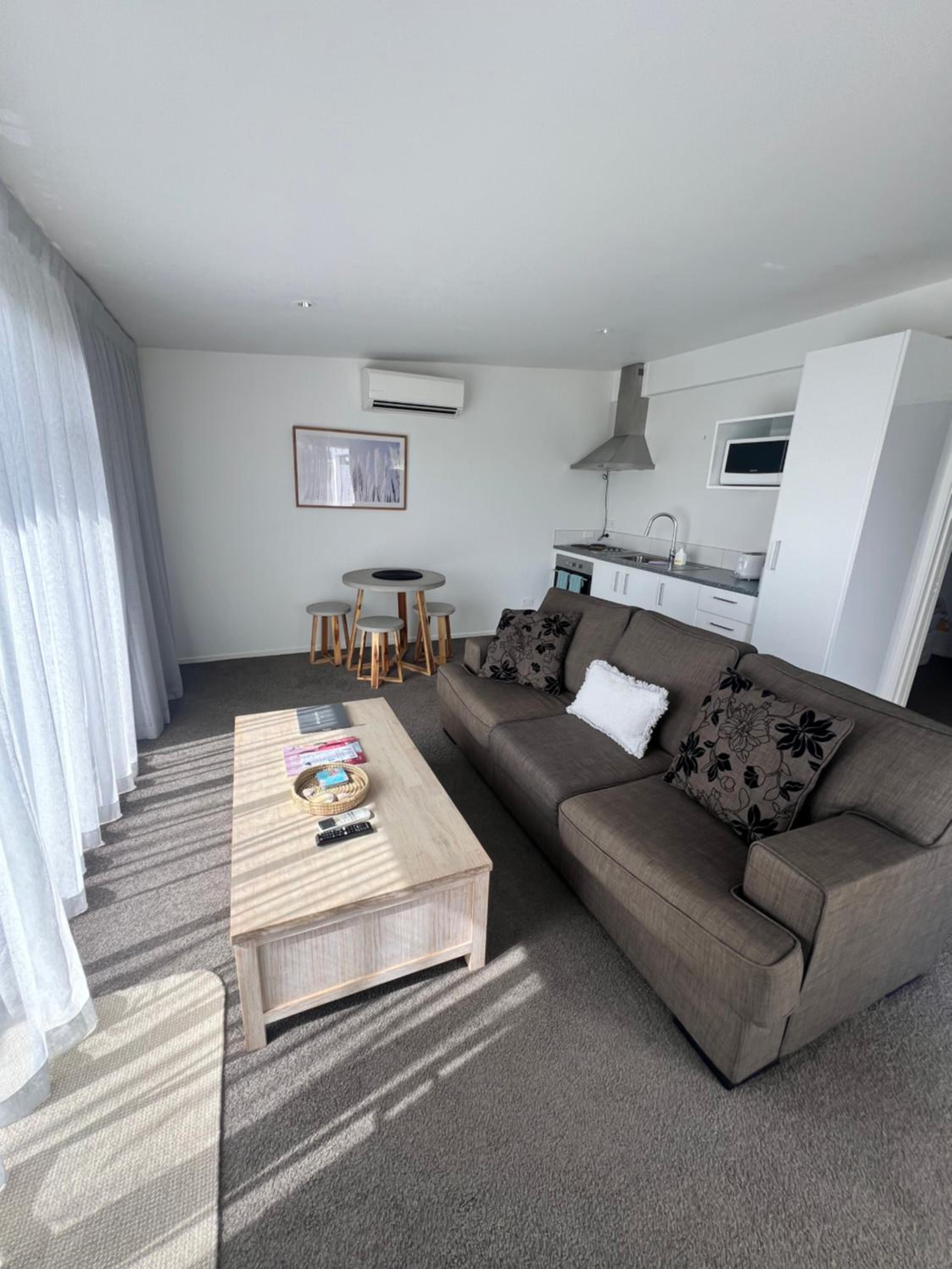 Waipu Cove Beach Stay view 3