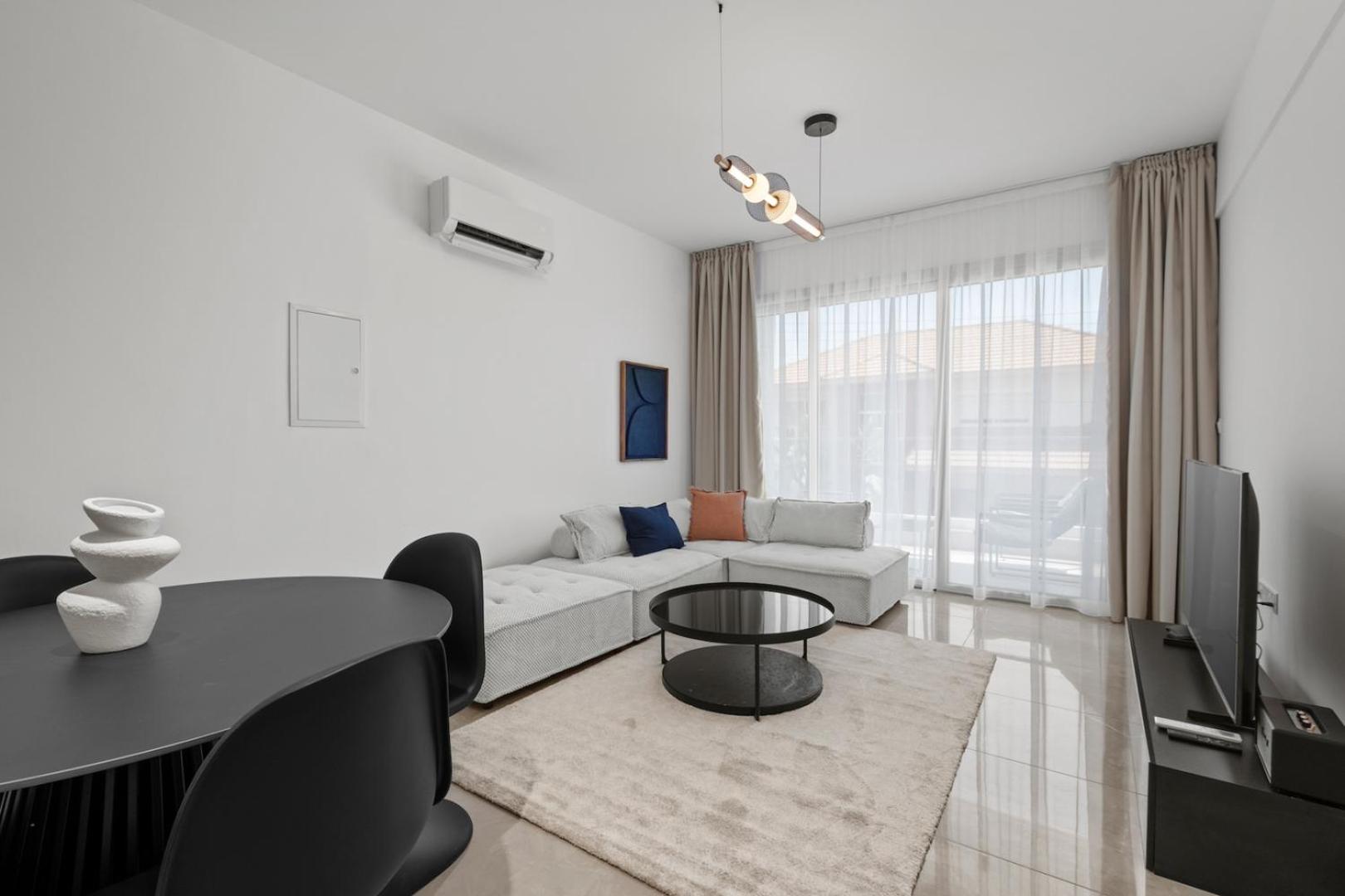 Limassol Vacations - Dwell III Apartments - Property Image 9