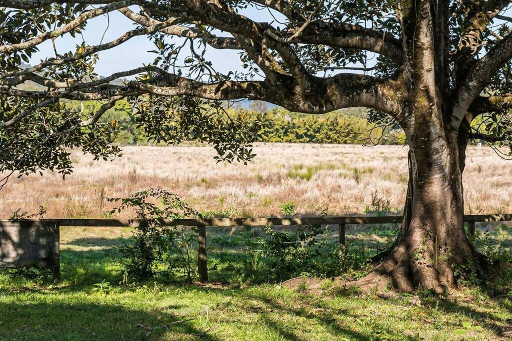 Belli Park Manor - A Luxe Farmhouse Escape for Ten