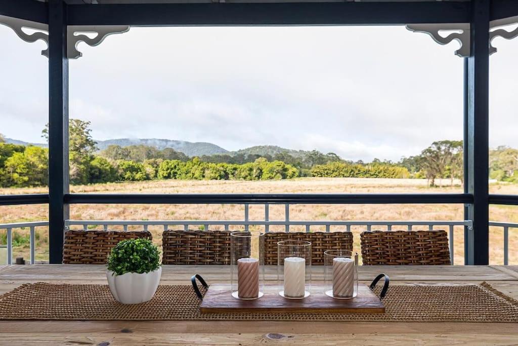 Belli Park Manor - A Luxe Farmhouse Escape for Ten