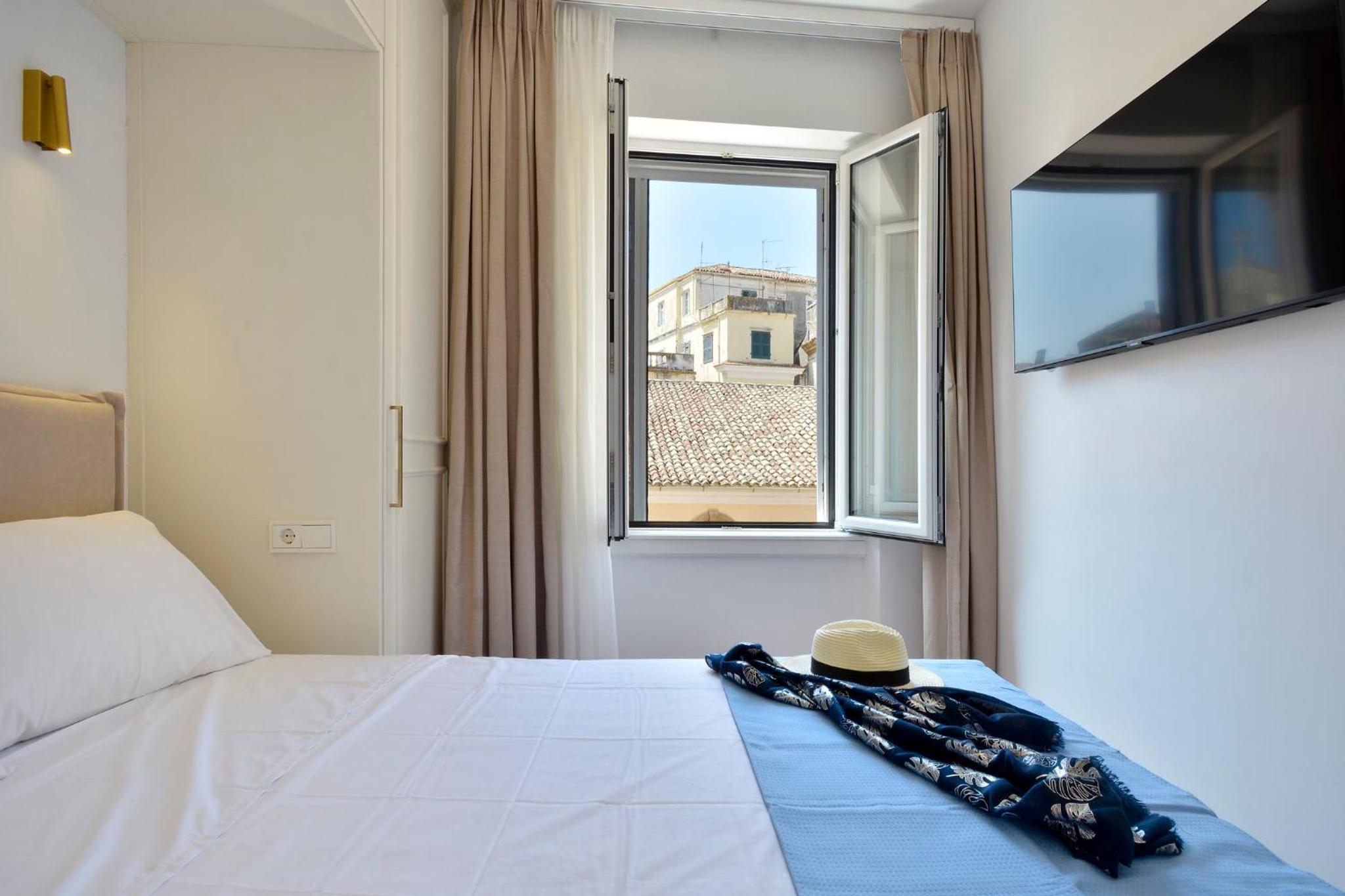 Fill In Luxury Apartment, Corfu Old Town view 4