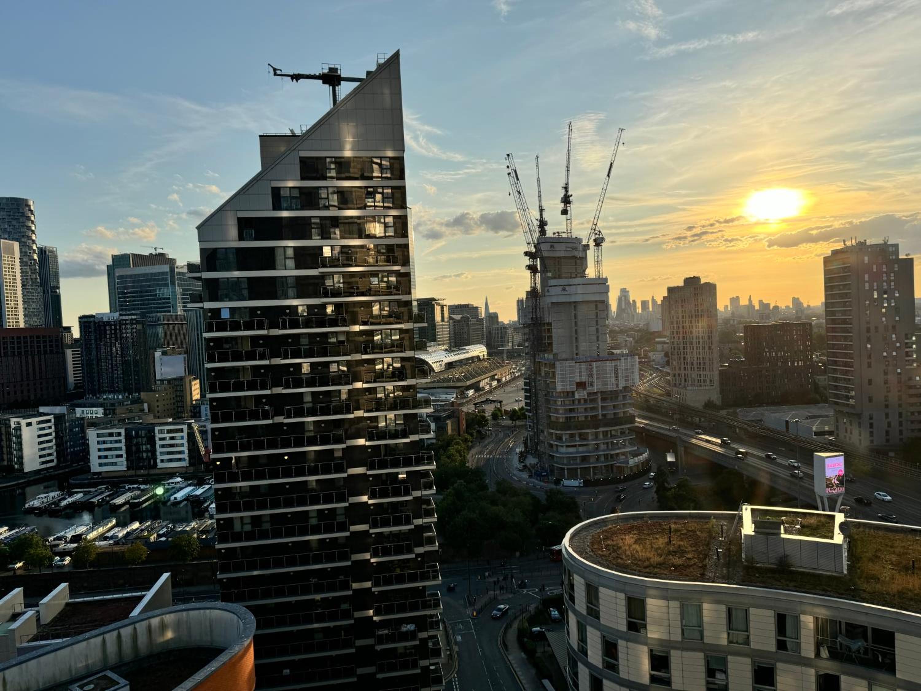 Luxury 1Bed flat with river view in Canary Wharf