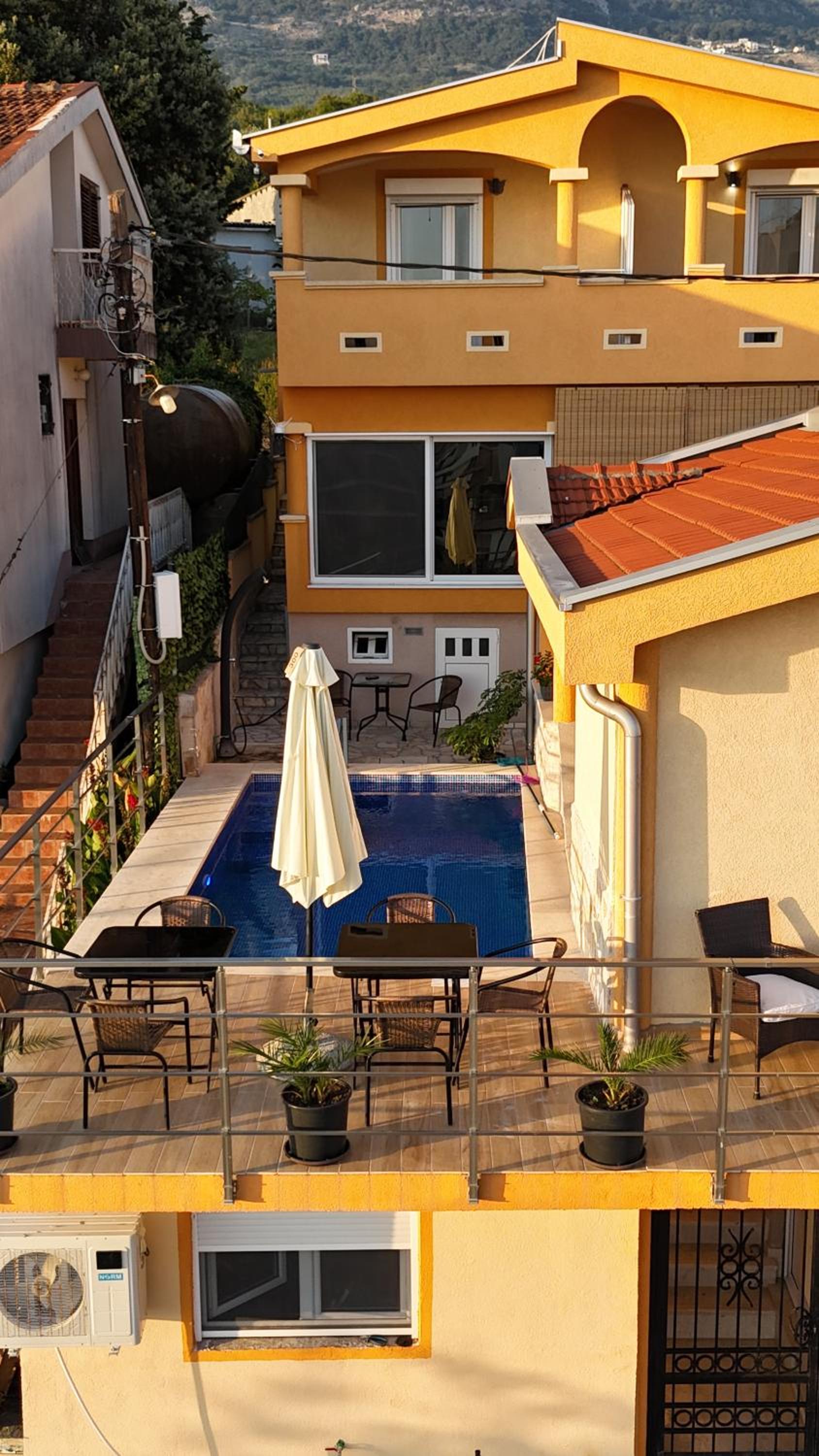 Apartmani Carovac