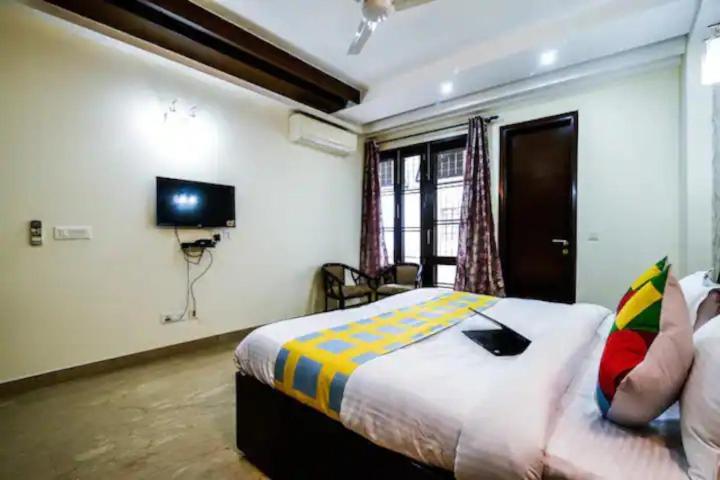 Namastey Homes Fully Furnished Luxury Apartment view 4