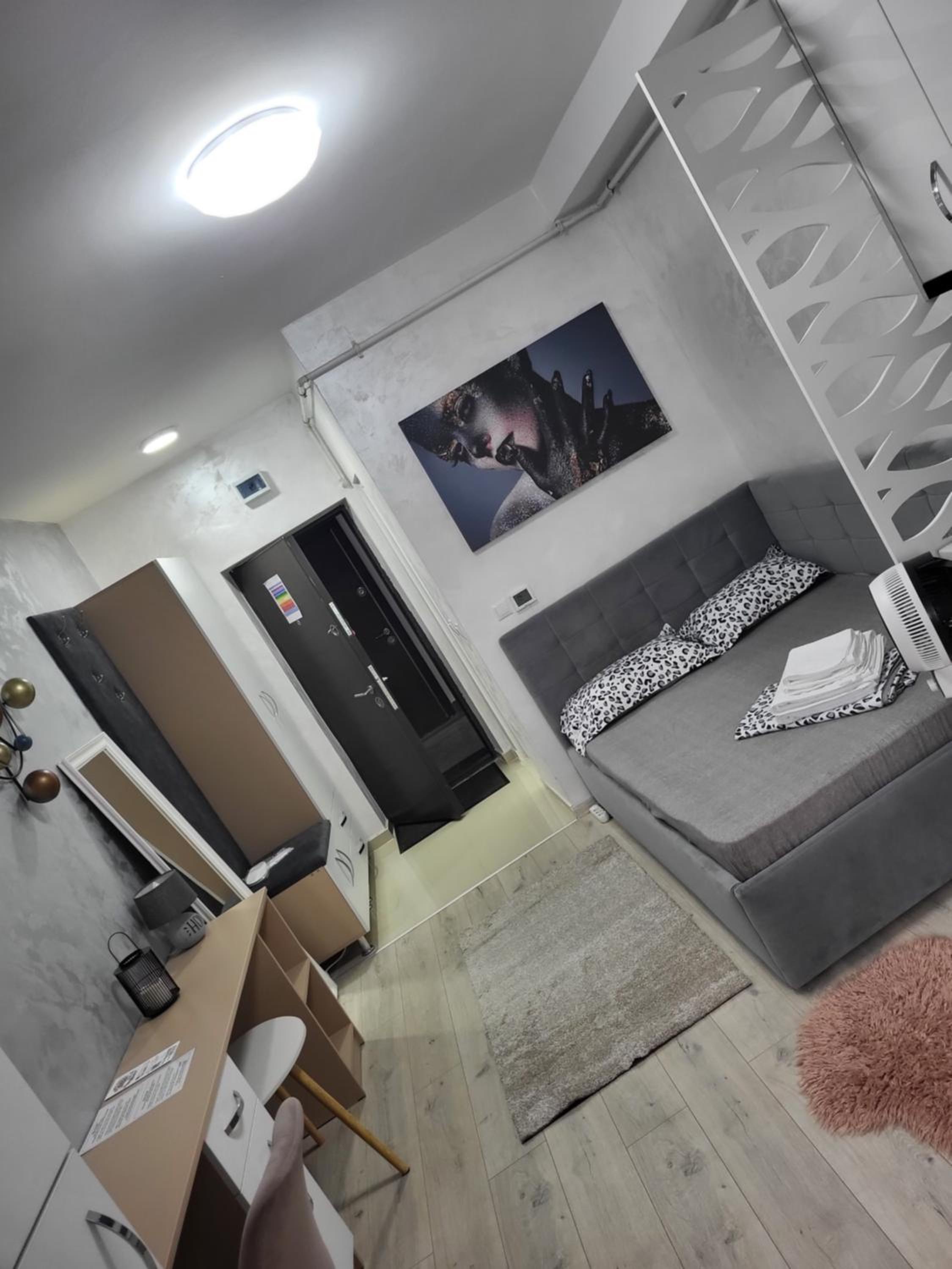 Studio Mira view 2