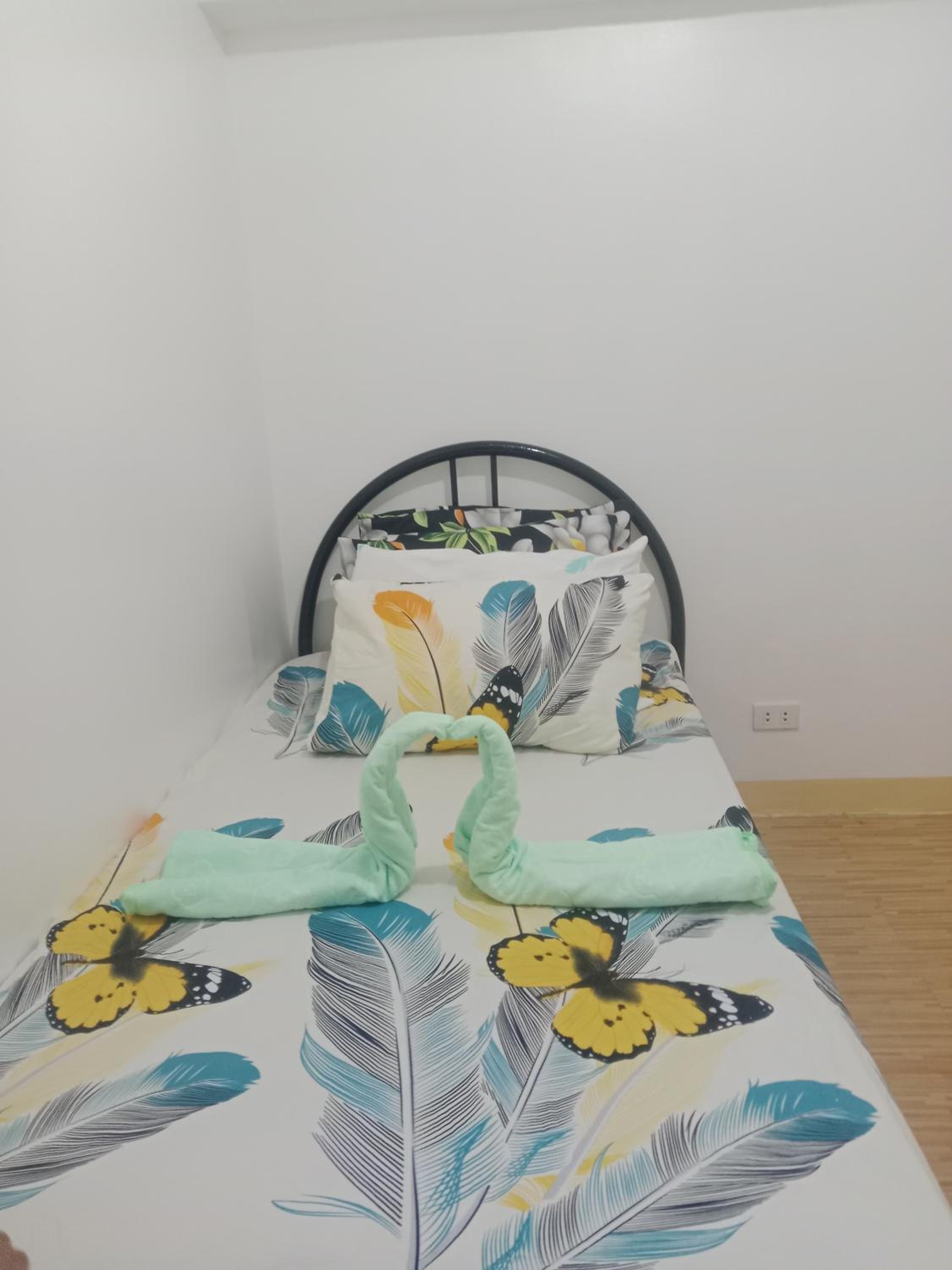 Mactan Oasis gardens condominium view 4