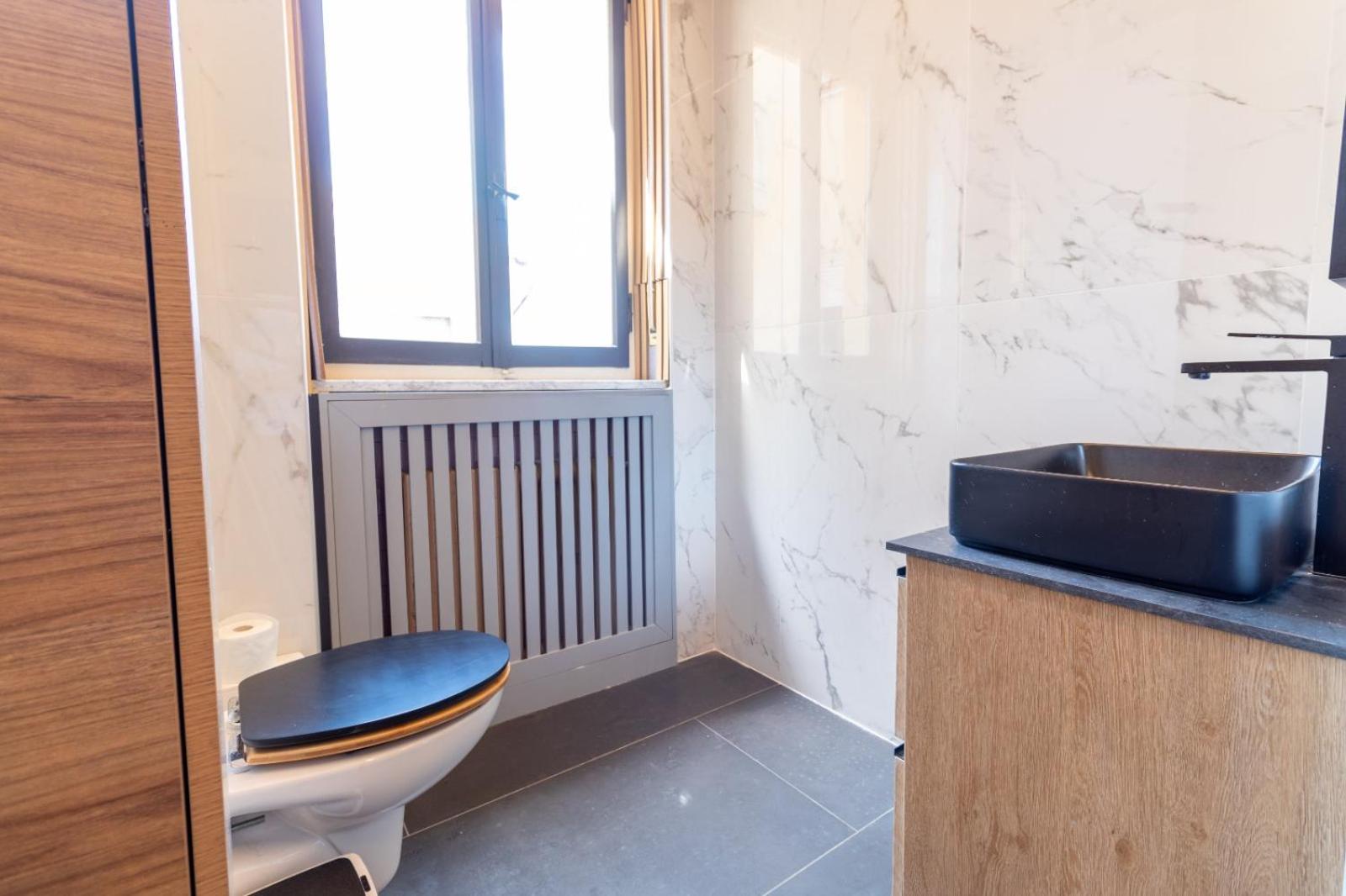 Cozy renovated designer appartment with special price winter 2026 view 4