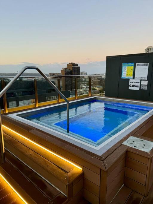 Stylish Studio with amazing pool