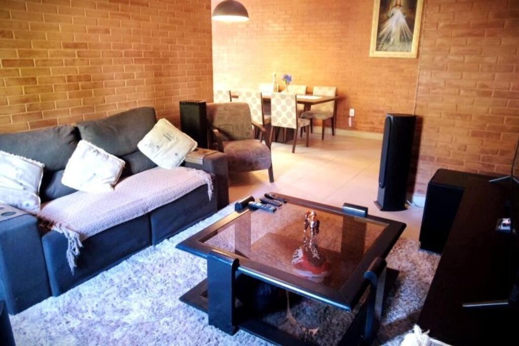 Casas perto cervejaria 3 Santas