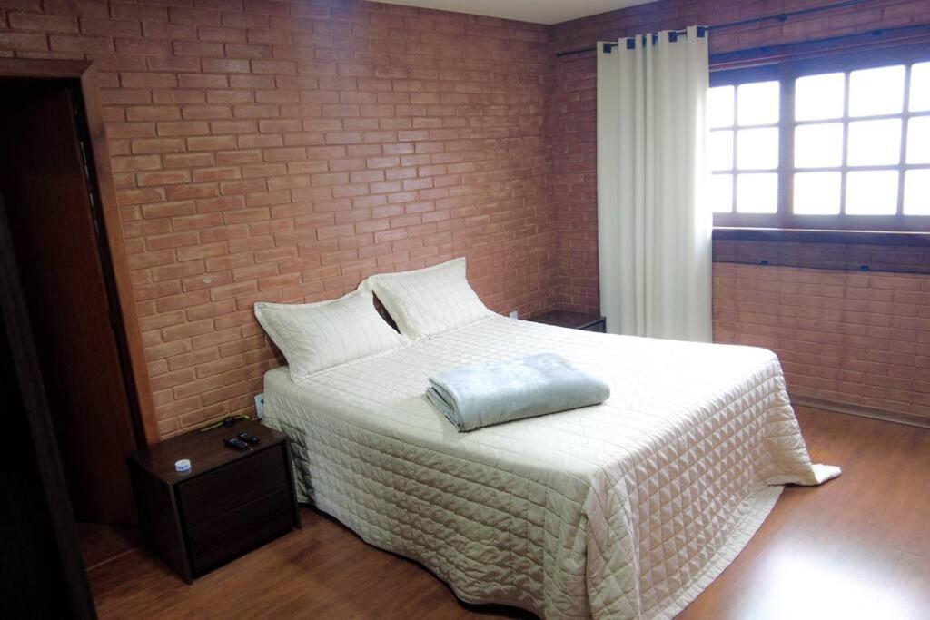 Casas perto cervejaria 3 Santas