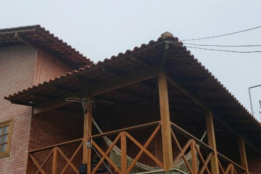 Casas perto cervejaria 3 Santas