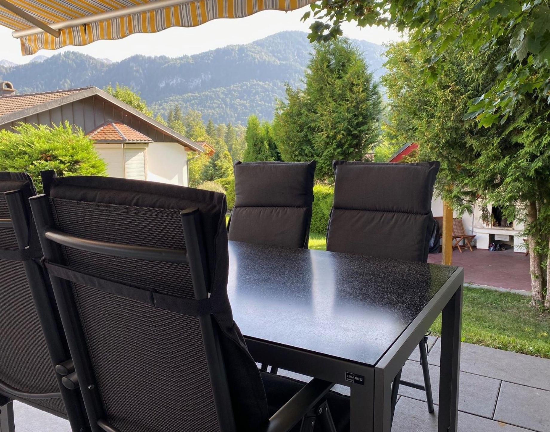 Ferienhäuser im Feriendorf Weissensee im Allgäu E