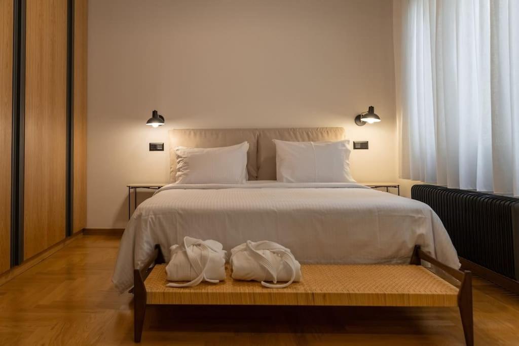 Lux Retreat in the heart of Kolonaki