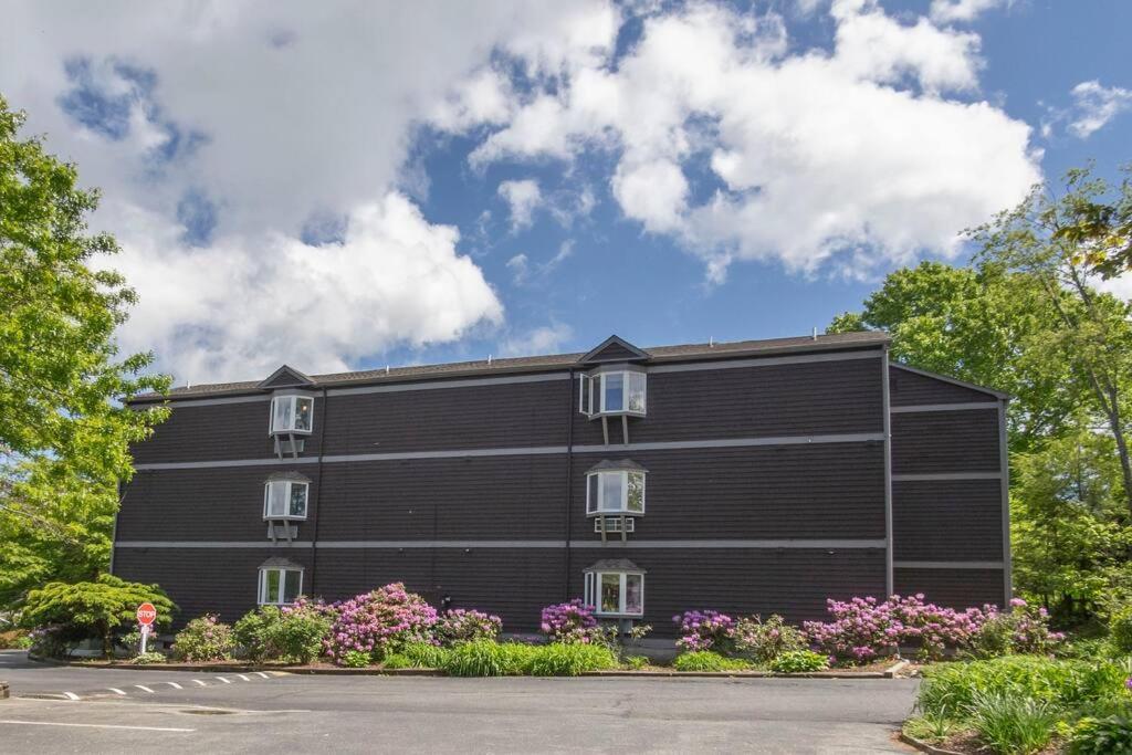 Brook Haven Condo - Downtown Blowing Rock Ground Floor Fully Stocked with 2 King Beds view 4