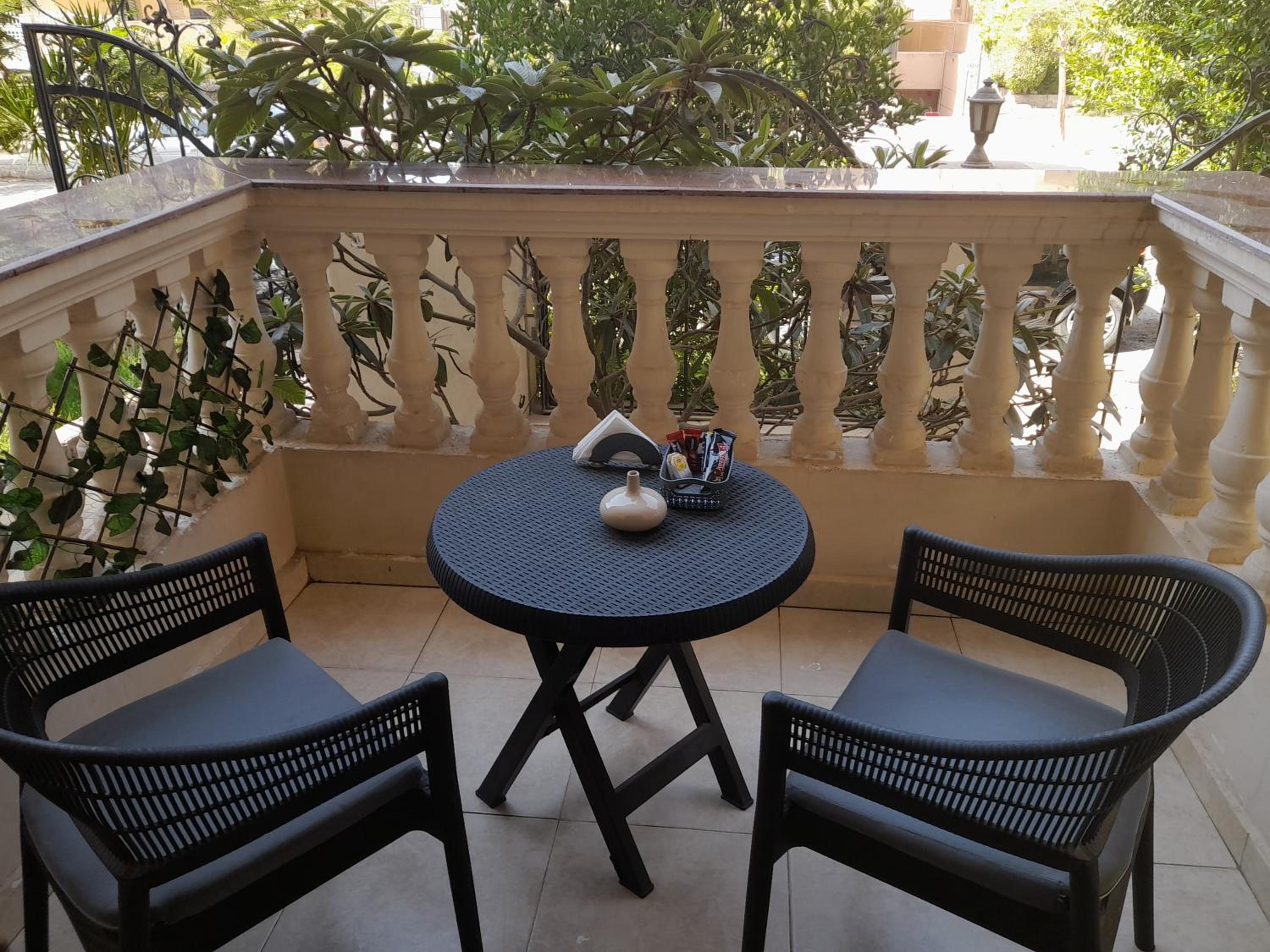 Double room in Villa Narges New Cairo