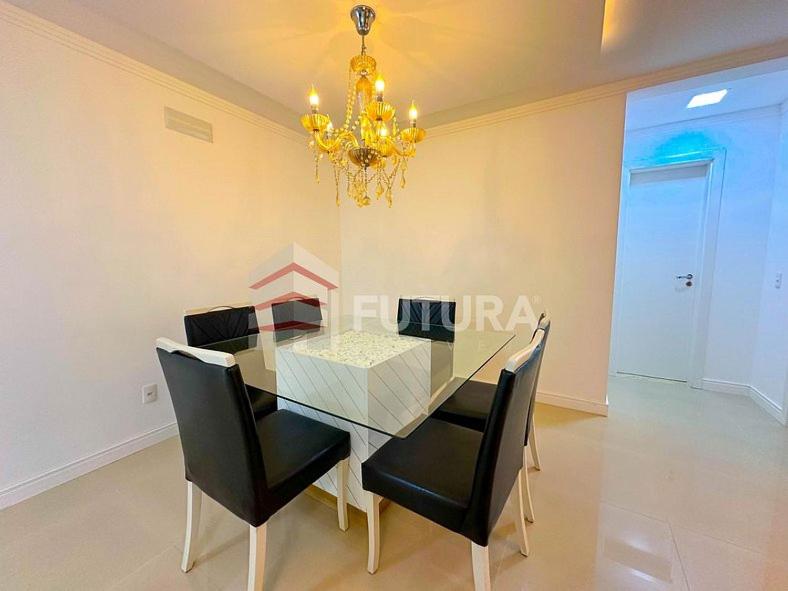 Incrível apartamento de 02 quartos LA025