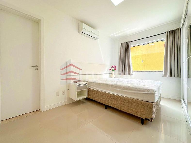Incrível apartamento de 02 quartos LA025