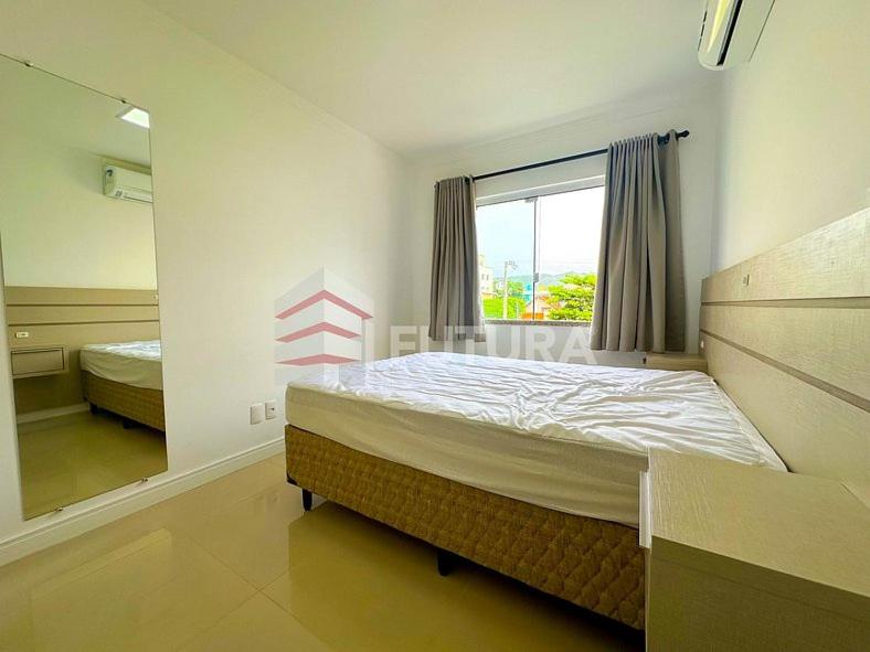 Incrível apartamento de 02 quartos LA025