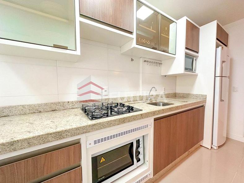 Incrível apartamento de 02 quartos LA025