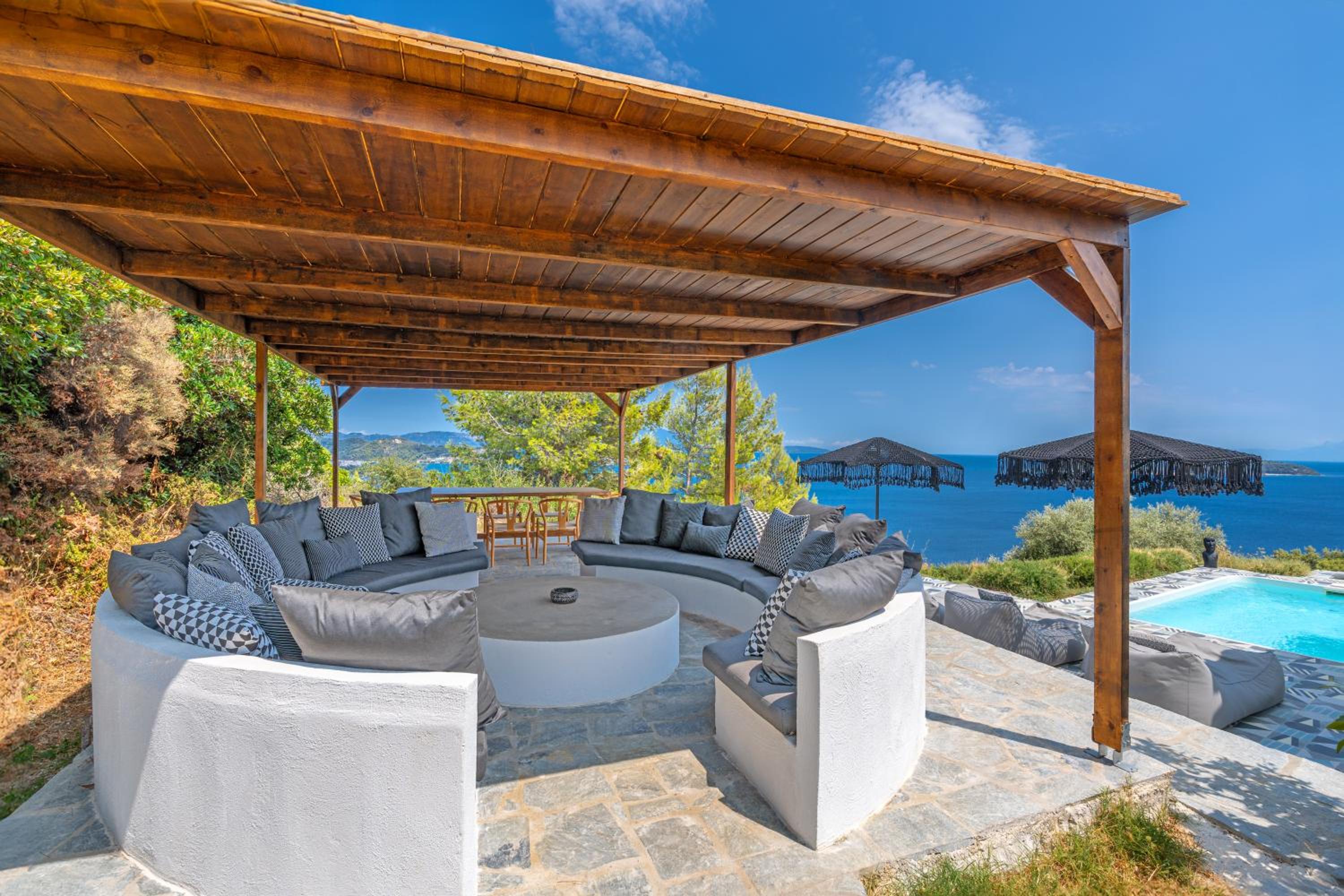 Indigo Boutique Home view 4