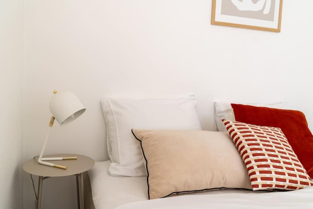 Serene Studio Retreat in Töölö