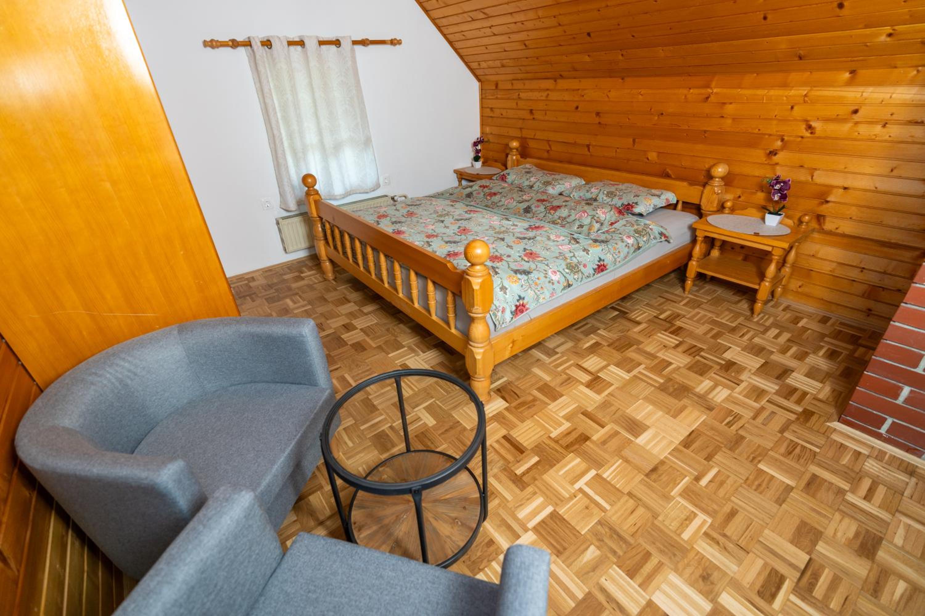 Apartmaji Lipa