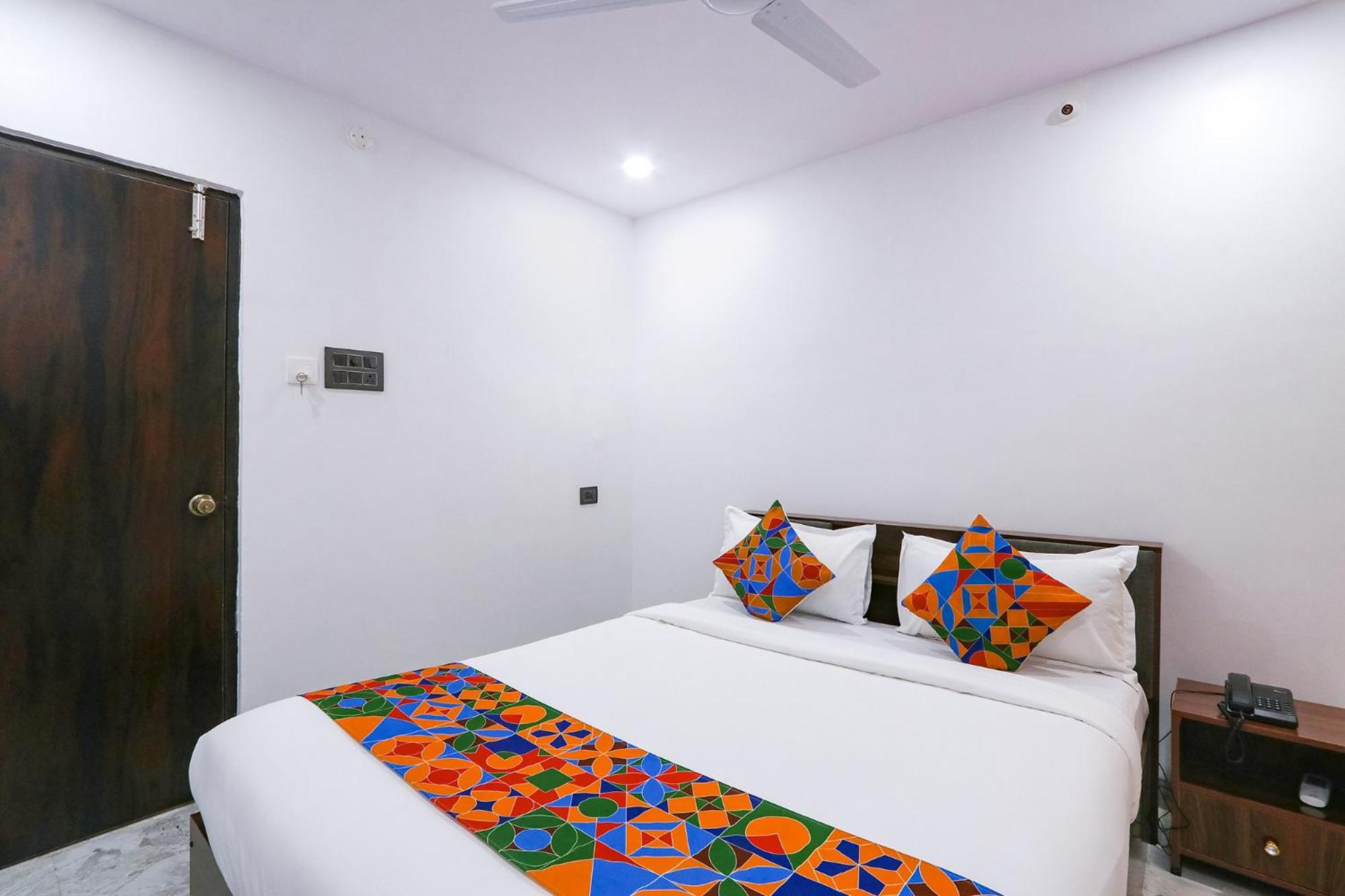 FabHotel RK Residency - Nr S R Nagar Metro Station, Ameerpet