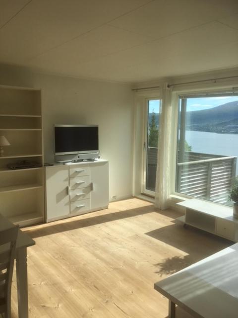 Panoramic apartment with three bedrooms