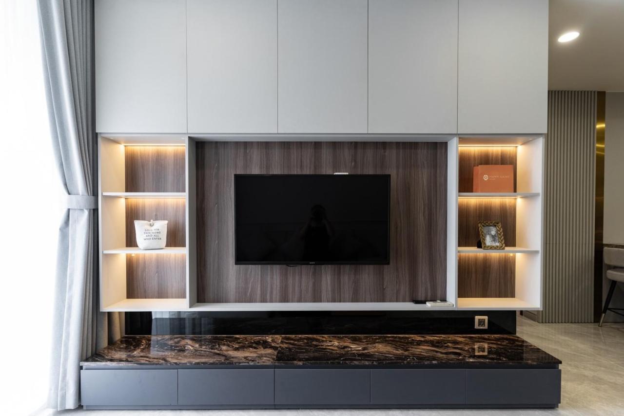Midtown Premium Apartments