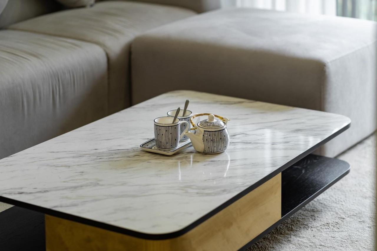 Midtown Premium Apartments