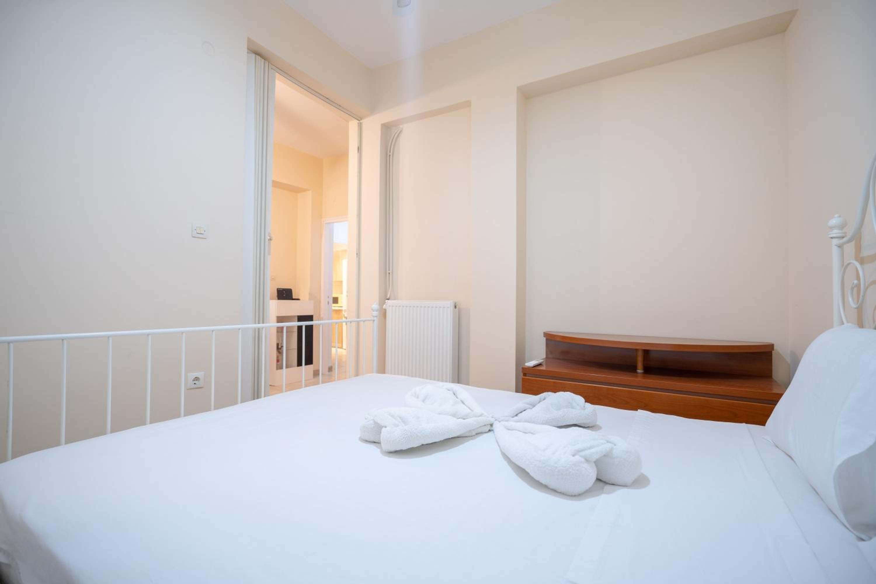 Cozy Ilisia 1 bedroom apartment