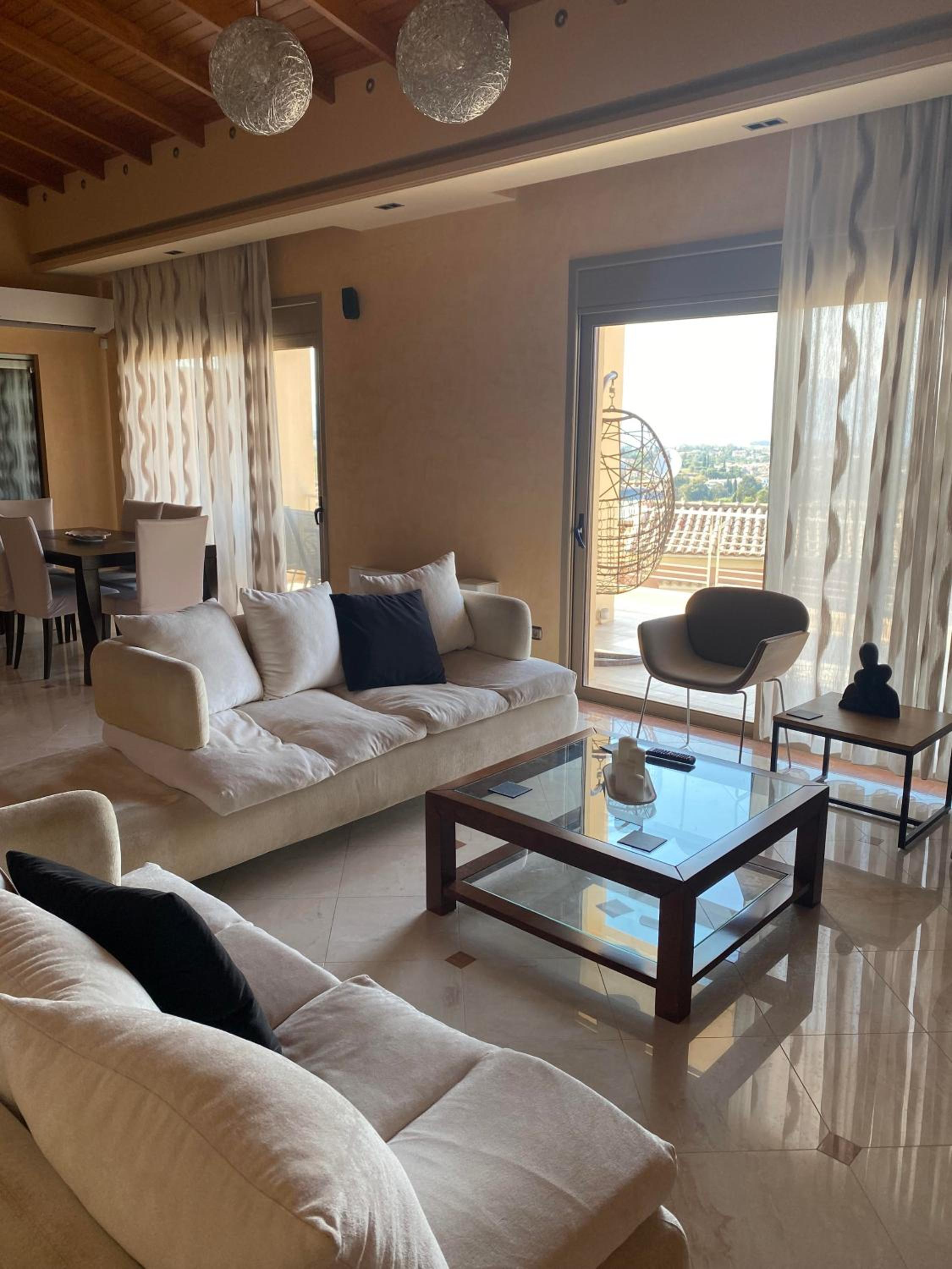 Bluenique villa corfu