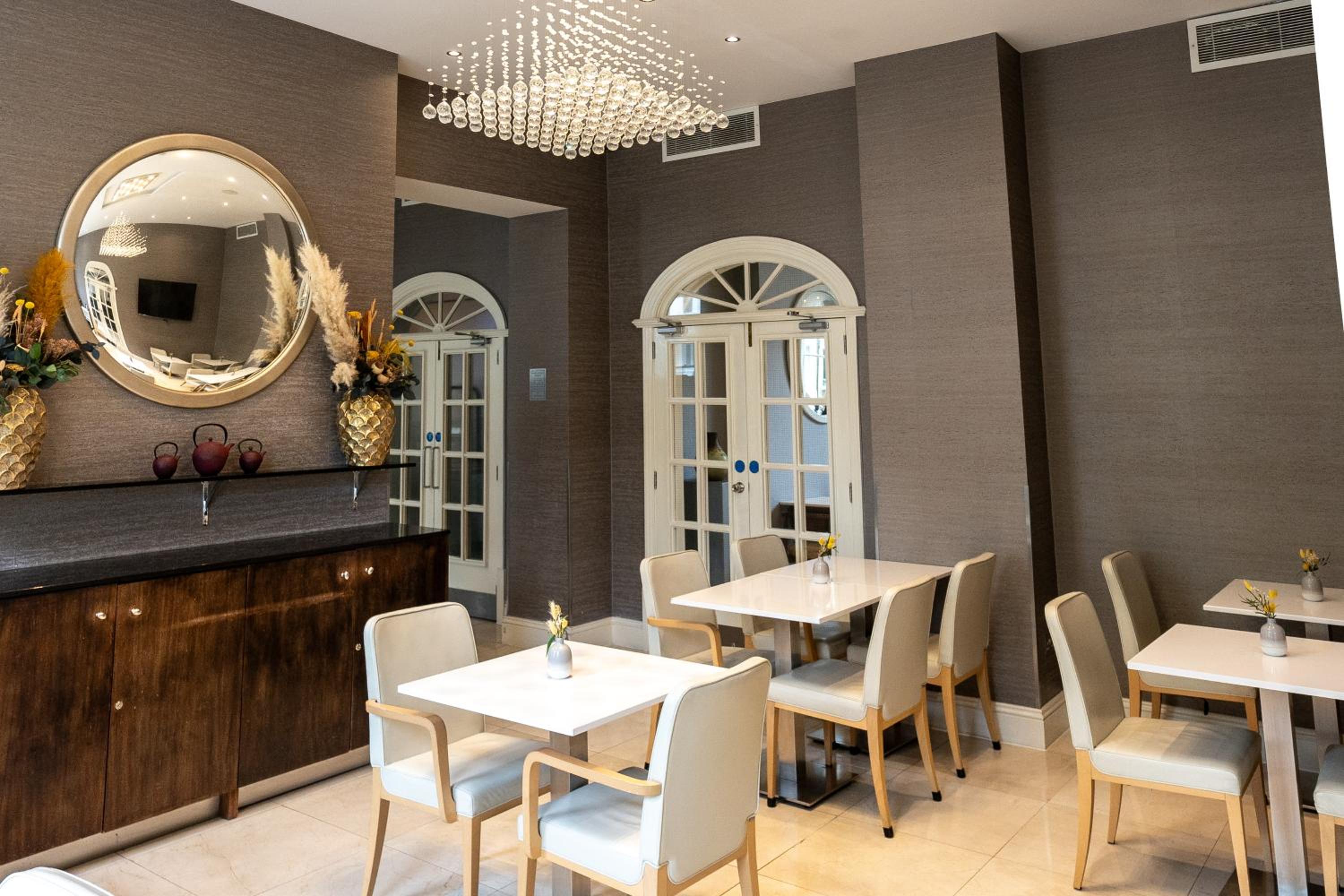 LHA Paddington Hostel