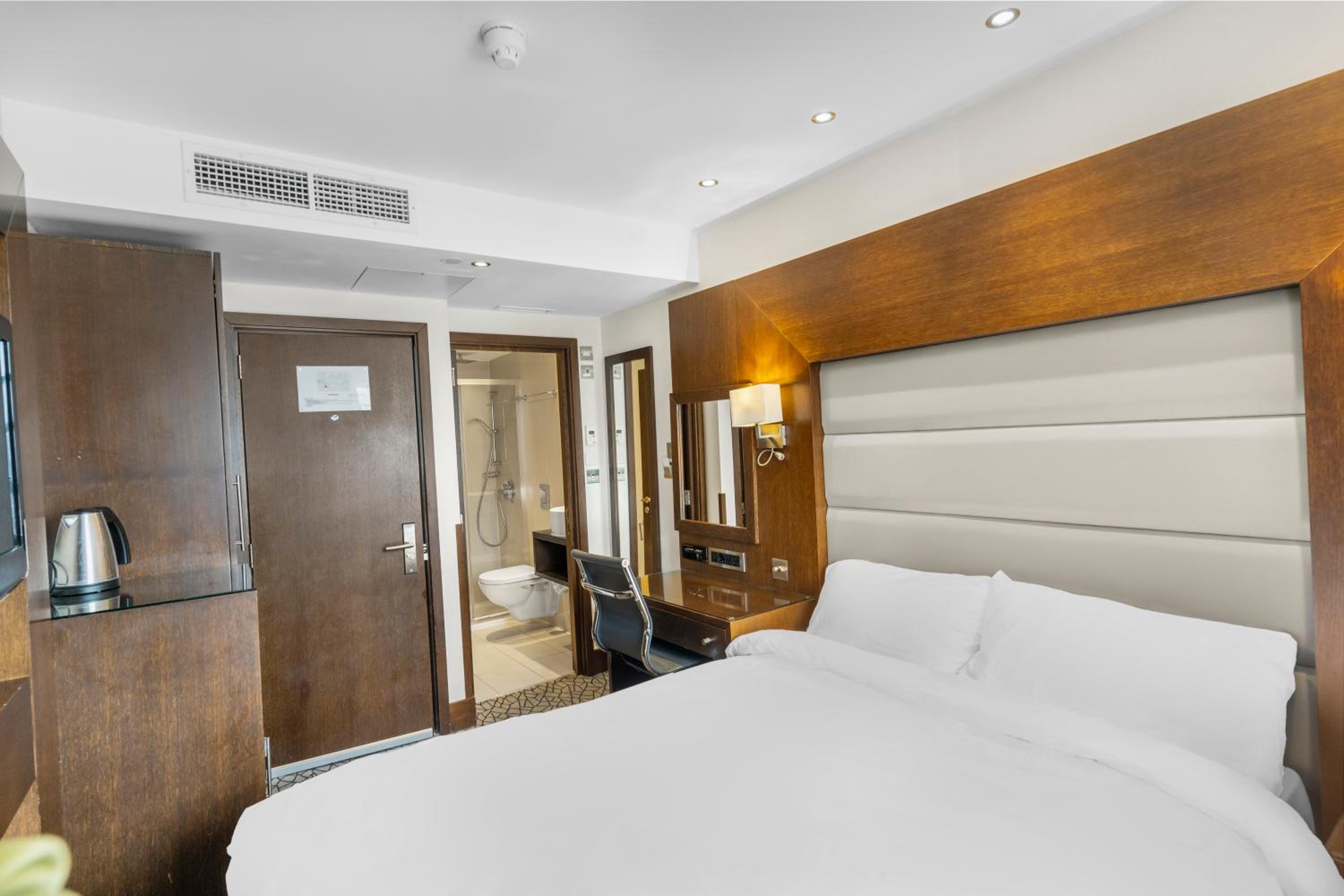 LHA Paddington Hostel