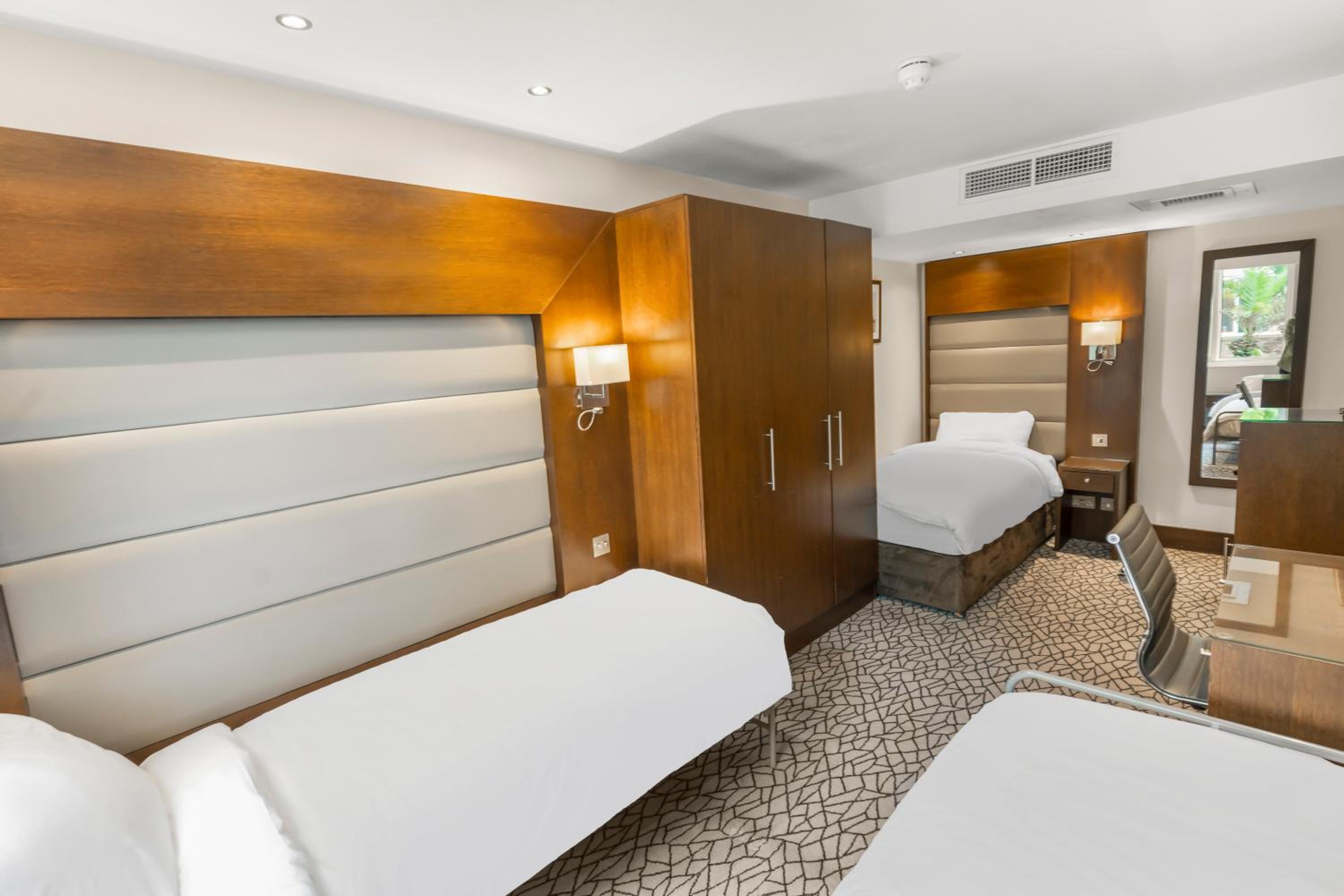 LHA Paddington Hostel
