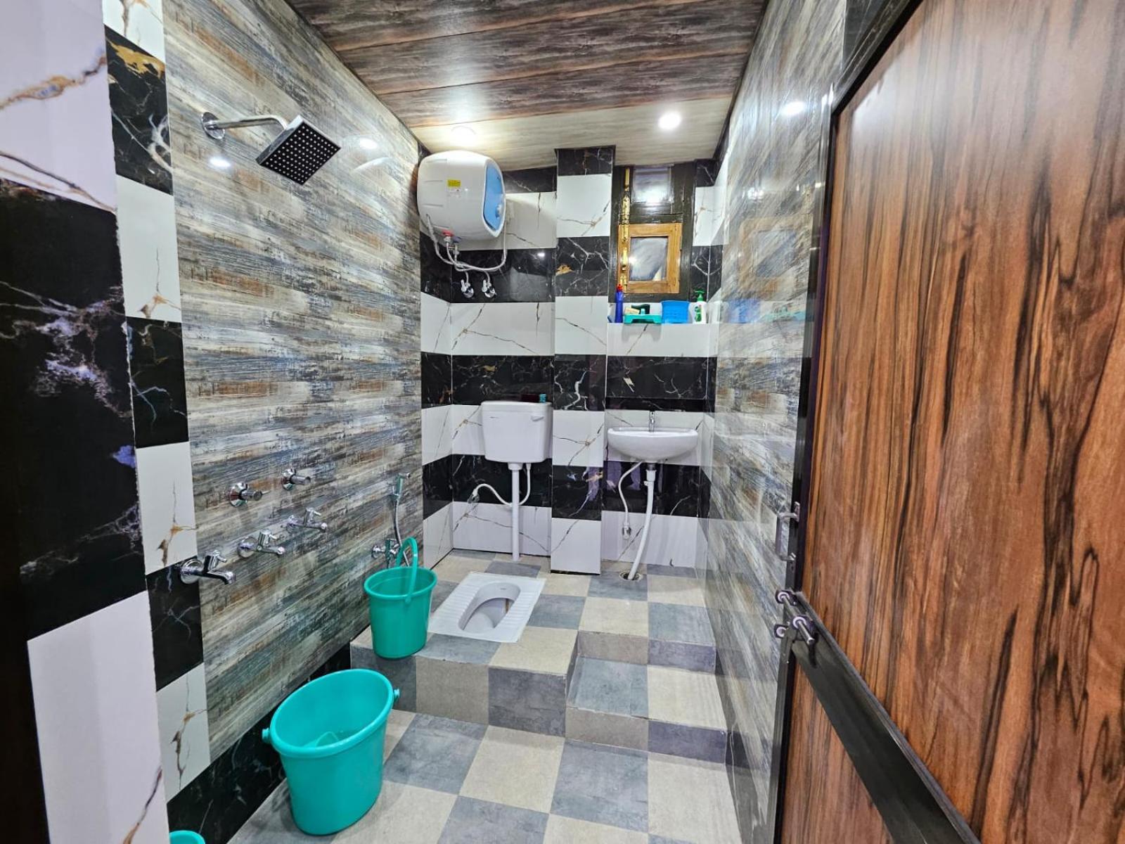 Surya Palace HomeStay