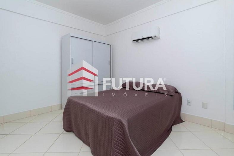Lindo apartamento de 02 quartos LA043E