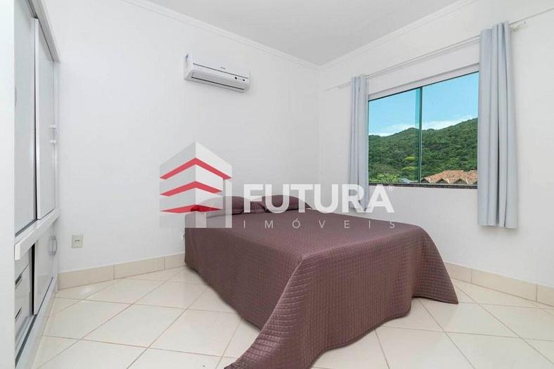 Lindo apartamento de 02 quartos LA043E