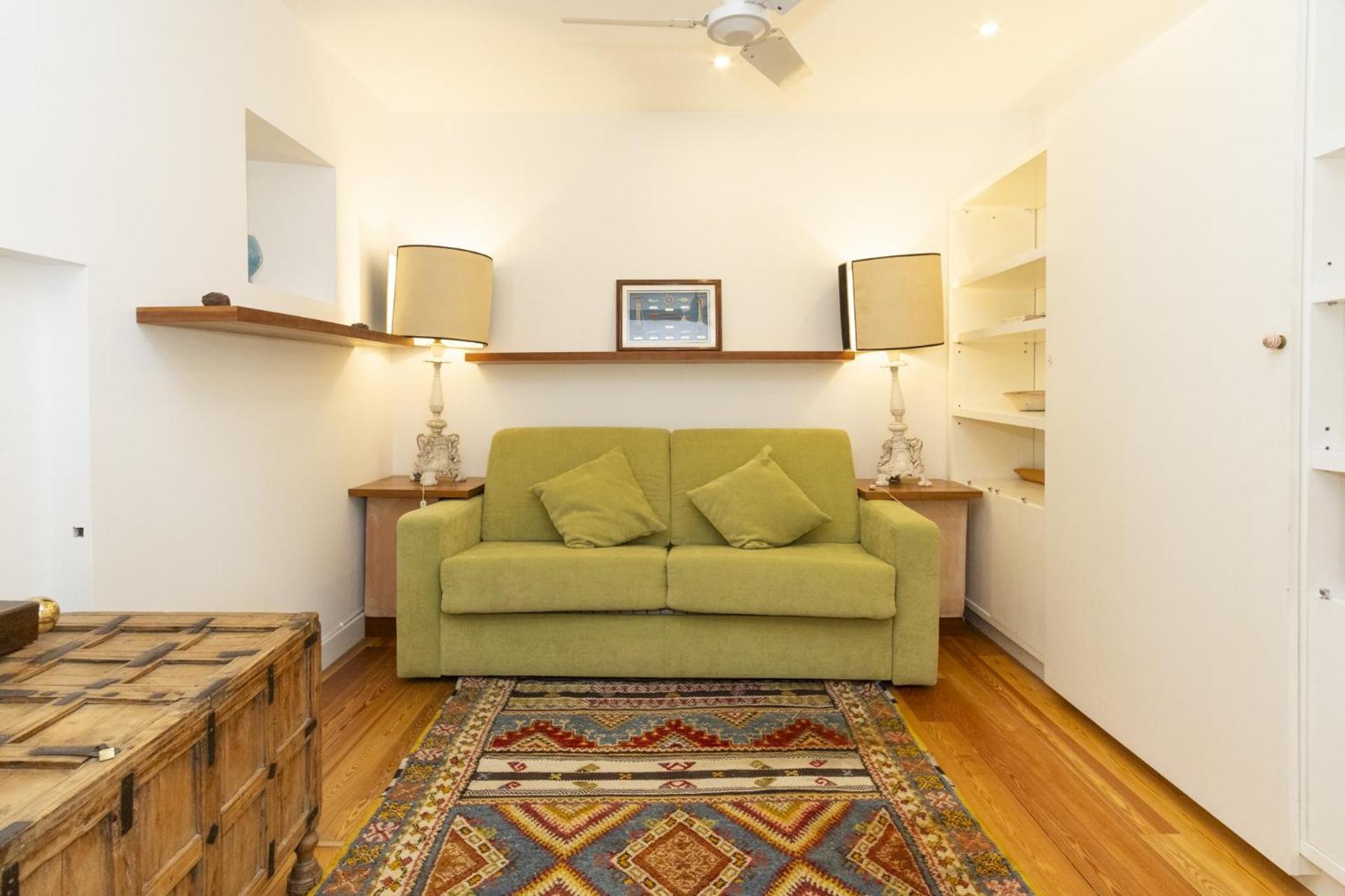 Stylish Duplex Apartment in Baixa, Lisbon, Central & Spacious - TTL321
