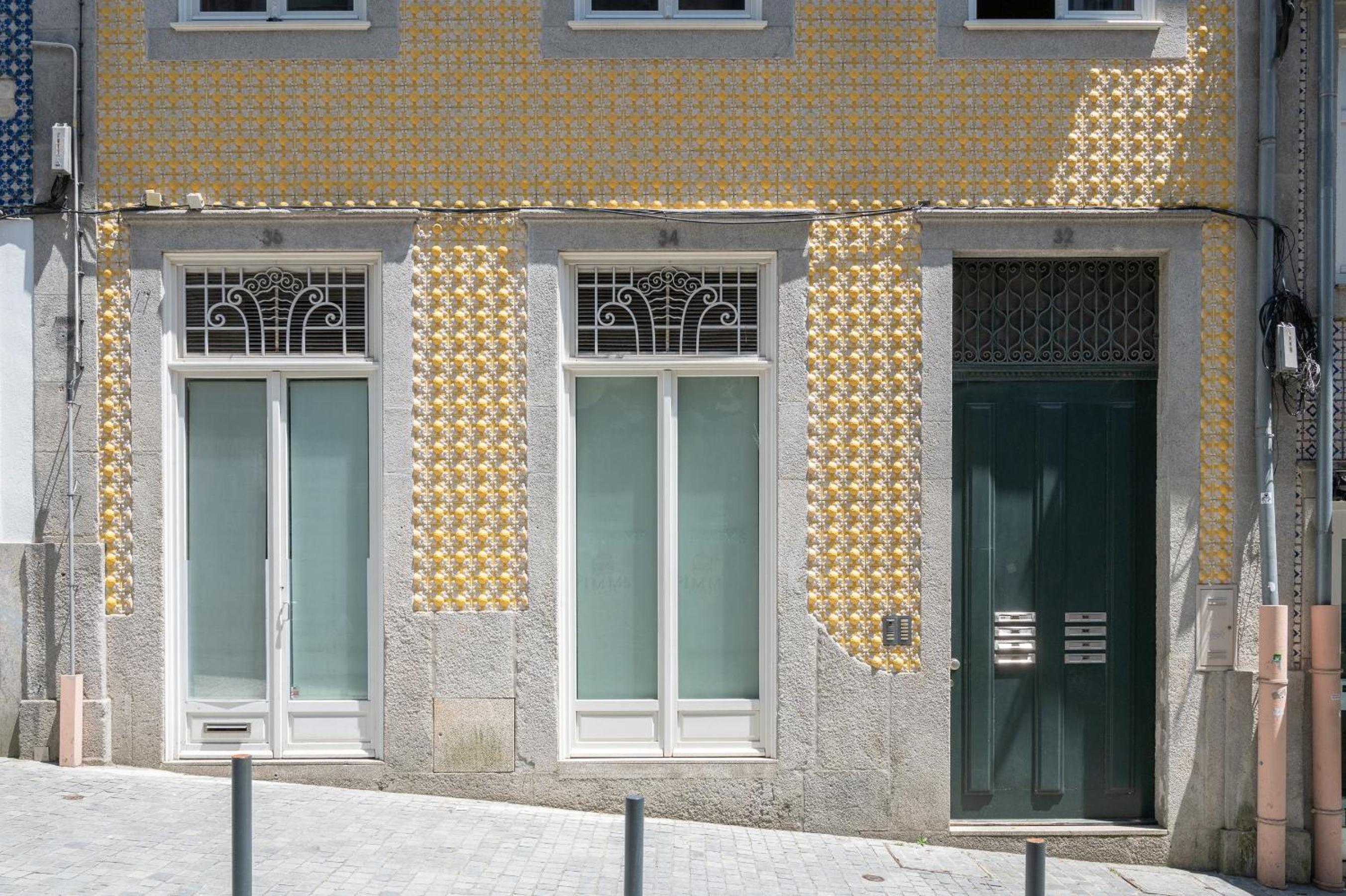 Cardosas Block Luxury Apartment
