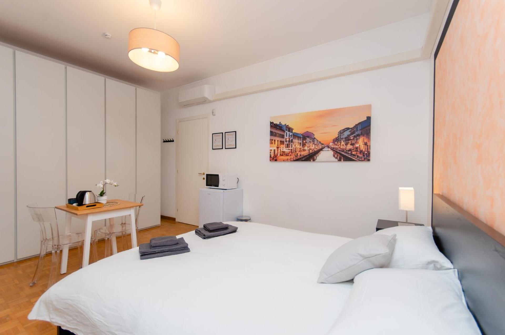 Orange Room