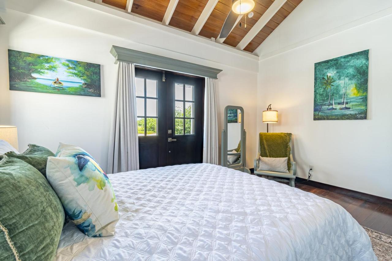 The Toucan Nest and Pool Club at Mahogany Bay