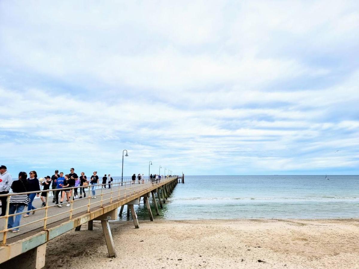 Panoramic Paradise in Glenelg
