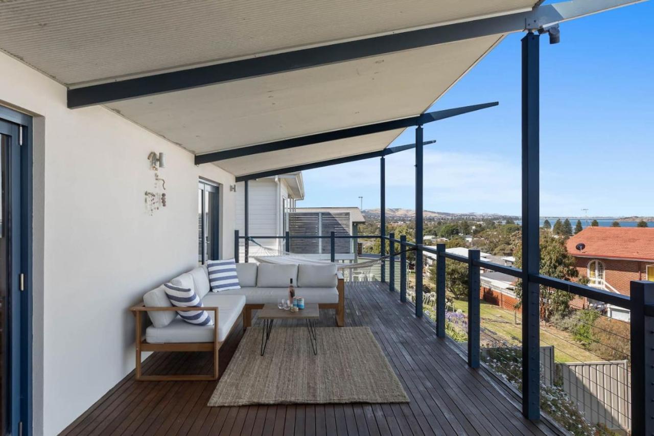 Enchanting Encounter, an oceanview retreat