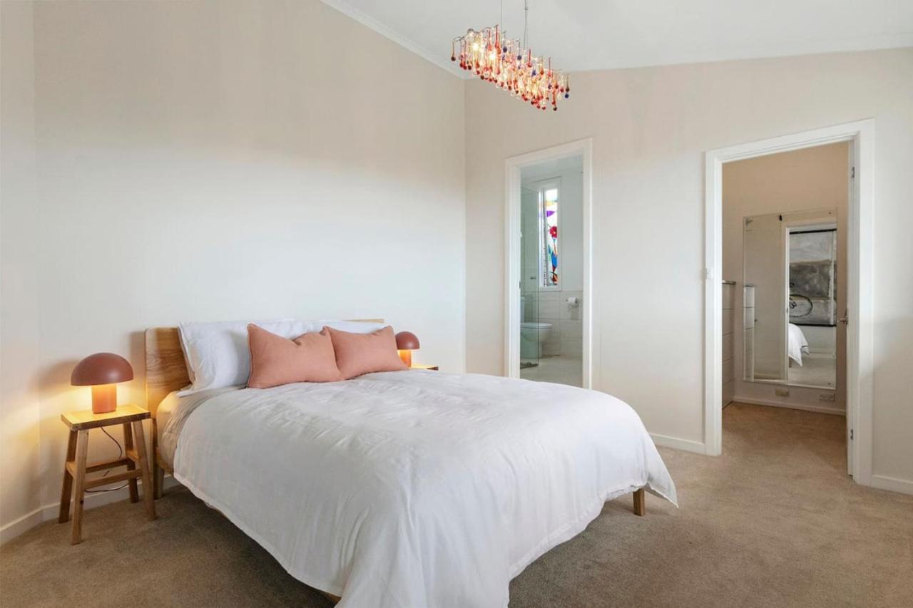 Sunset Estate in Mount Osmond