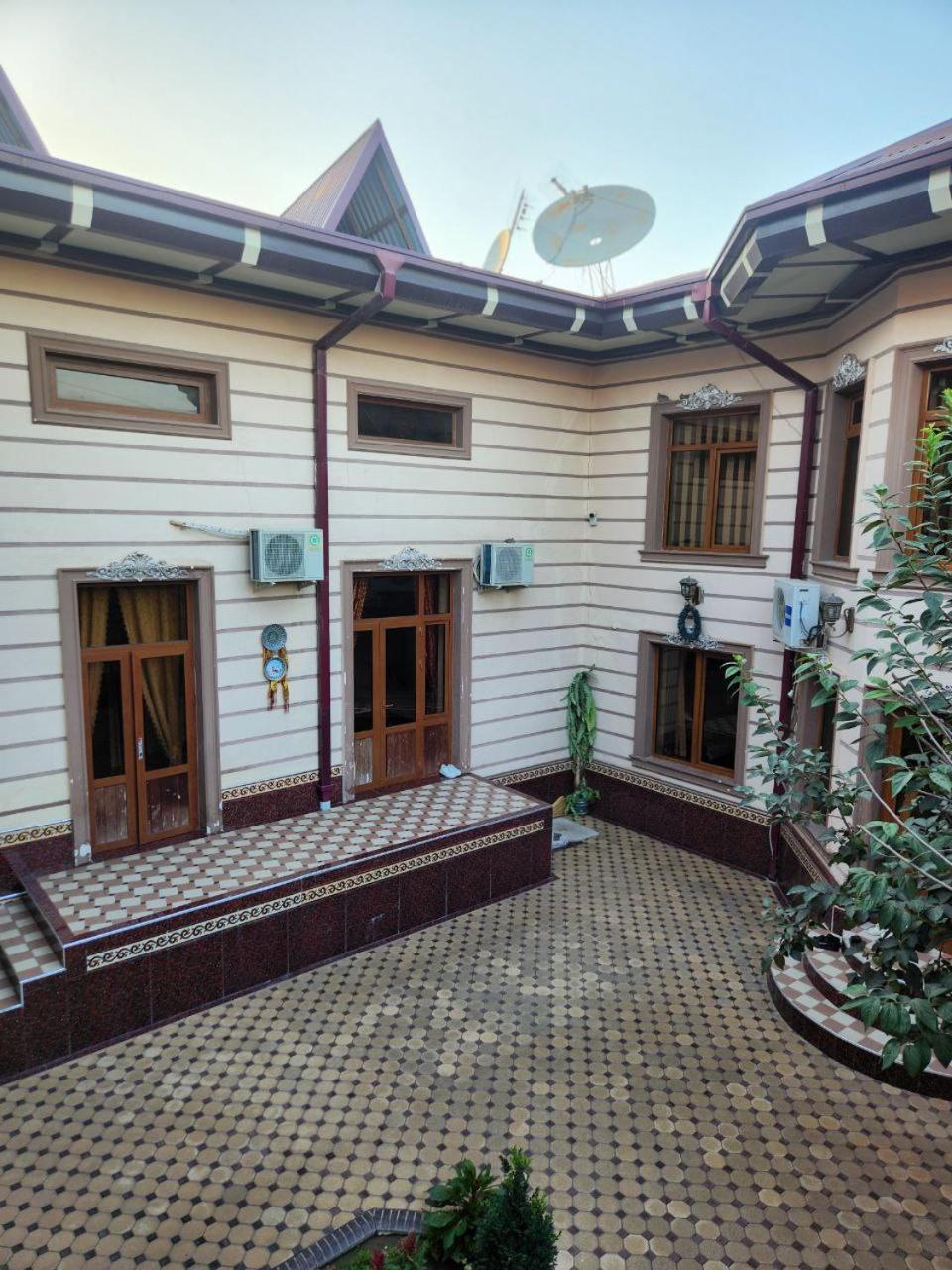 Photo 25