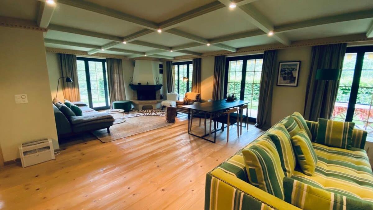Spa Chalet in Ground Floor Cozy Duplex