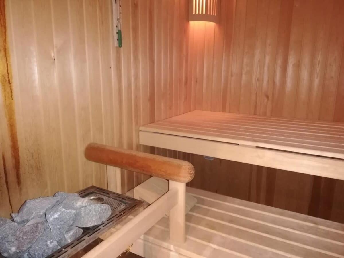 Spa Chalet in Ground Floor Cozy Duplex