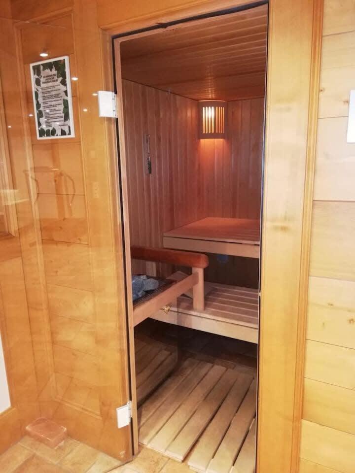 Spa Chalet in Ground Floor Cozy Duplex